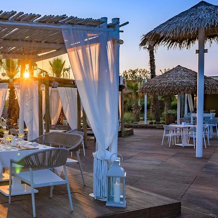 Pareus Beach Resort Caorle Bagian luar foto
