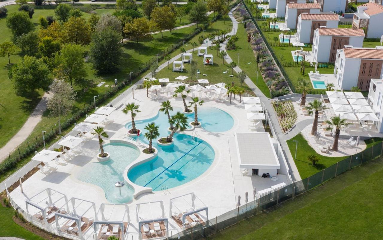 Pareus Beach Resort Caorle Bagian luar foto
