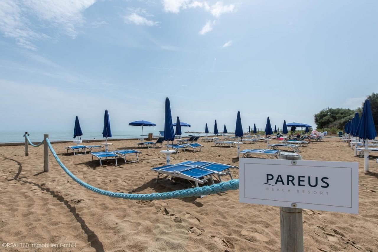 Pareus Beach Resort Caorle Bagian luar foto